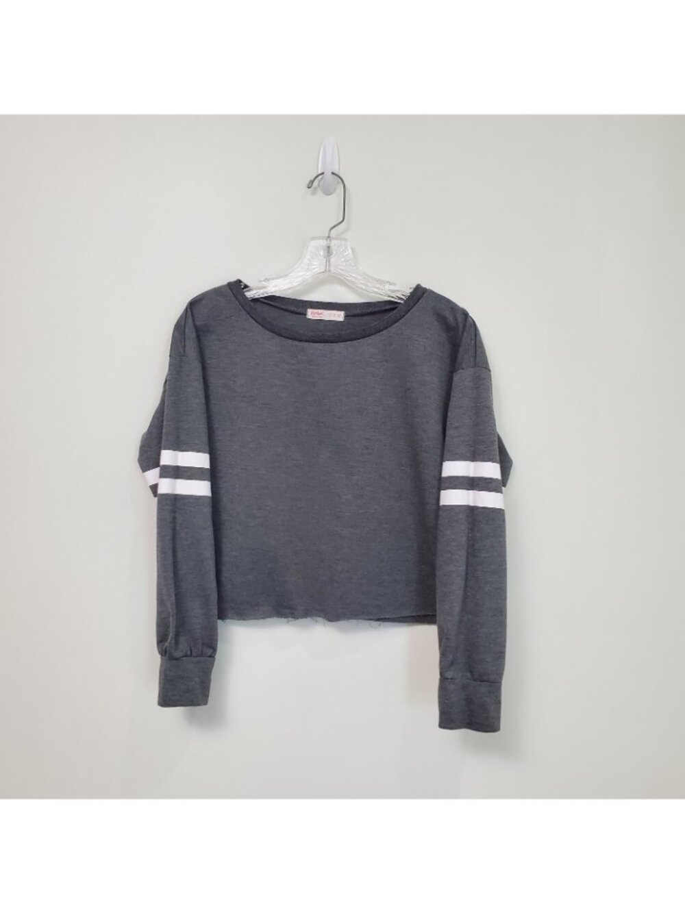 Womens Crop Top Sweatshirt Size M Long Sleeve Gray Crew Neck Romwe Gym Sporty